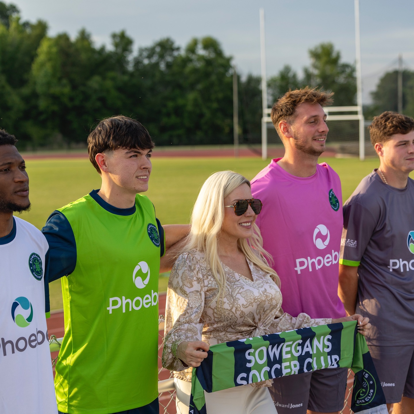 Phoebe_SOWEGANS Phoebe SOWEGANS