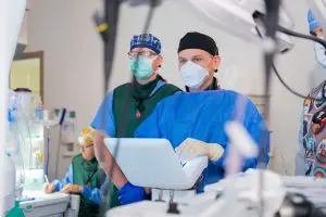 Phoebe Marks Milestone Advanced Lung Procedure 3 200 ION Bronchoscopy 2